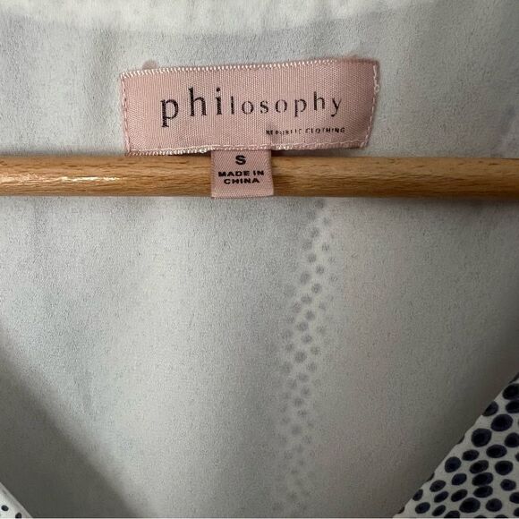 Philosophy V-Neck High-Lo Hem Dot Print Tank Top - Picture 4 of 6